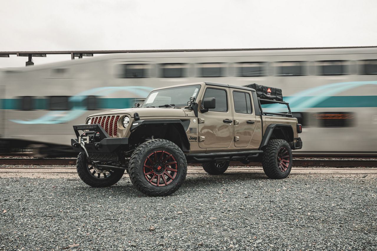 2022 Jeep Gladiator - XD SPECTER - Red | XD Wheels